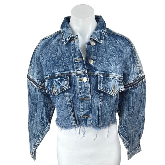 Signatures Blue Long Sleeve Button Up Frayed Crop Denim Jeans Coat Jacket Top M - Picture 1 of 6